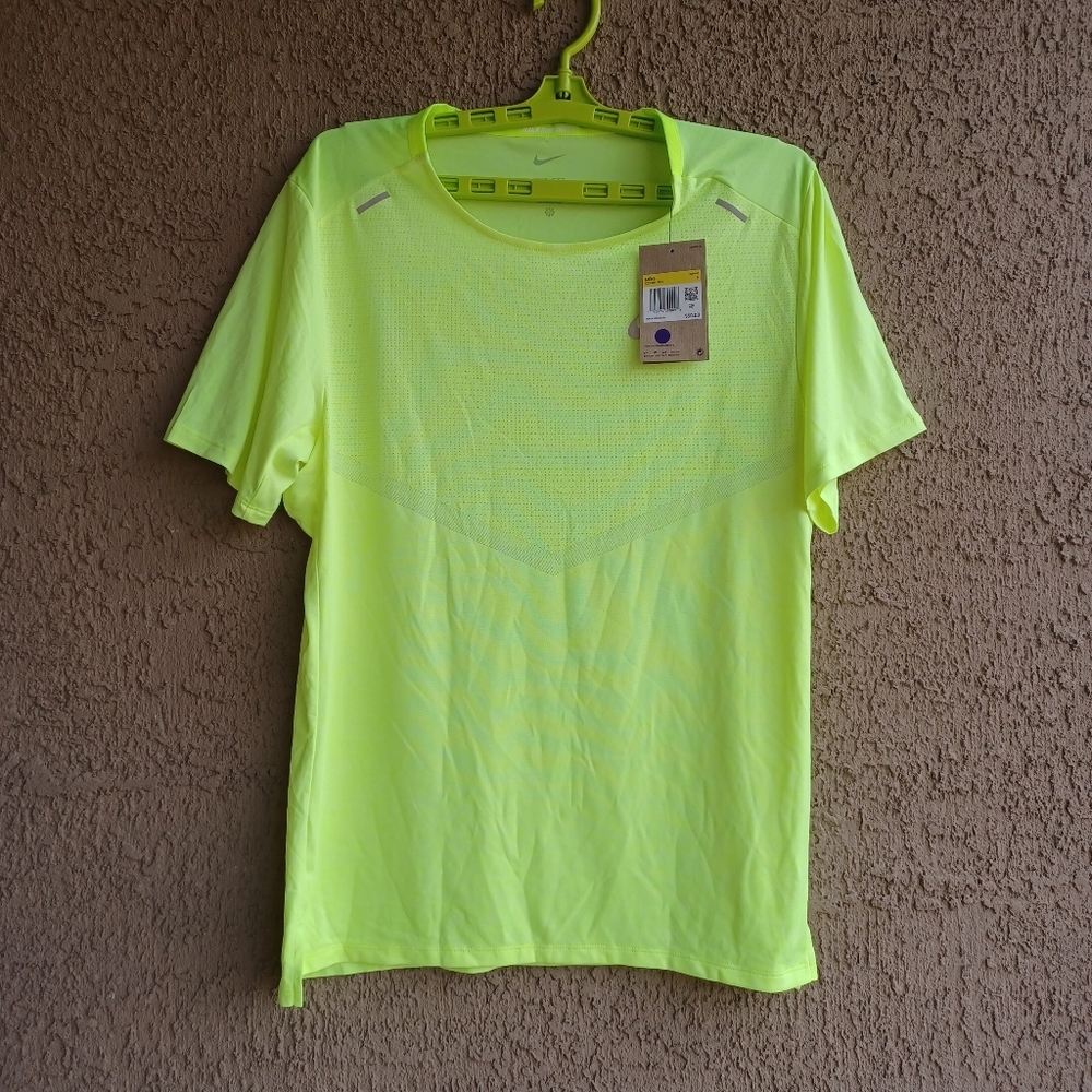 Men's Nike Dri-Fit Running CZ9184 Move To Zero Shorts Sleeve Reflective Run Shir